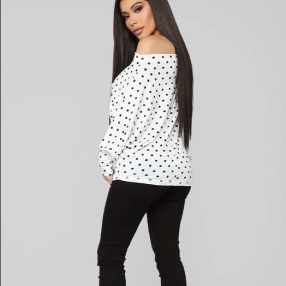 Fashionnova Bat sleeve off shoulder top - Picture 3 of 5